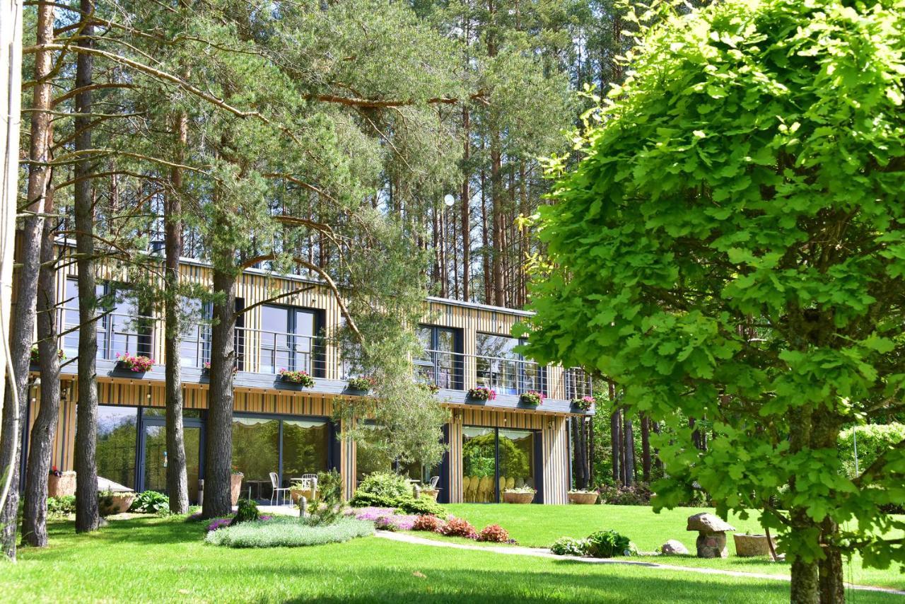 Pusu Takas Hotel Andrioniskis Ngoại thất bức ảnh